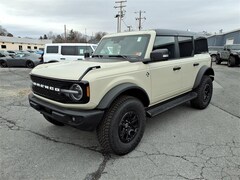 2025 Ford Bronco Outer Banks SUV