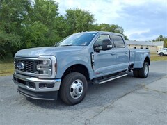 2026 Ford F-350SD Lariat Truck