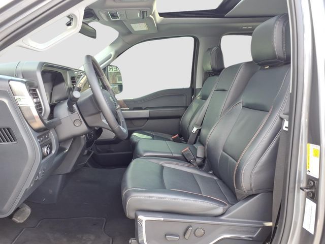 2024 Ford F-350 Super Duty Lariat - Photo 16
