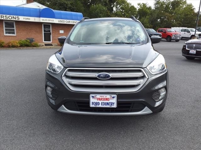 Used 2018 Ford Escape SE with VIN 1FMCU9GD4JUA89091 for sale in Martinsburg, WV