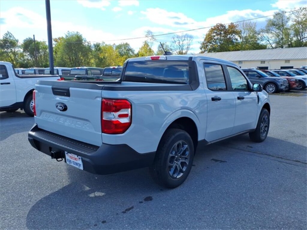 New 2025 Ford Maverick XLT Truck