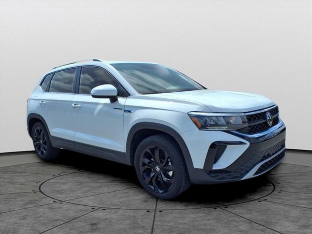 Used 2023 Volkswagen Taos 1.5T SE SUV