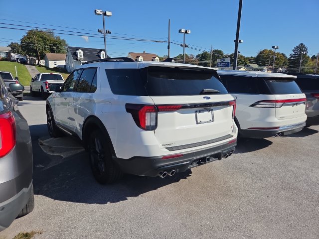 Used 2025 Ford Explorer ST SUV