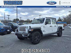 2023 Jeep Gladiator Sport Crew Cab Short Bed Truck