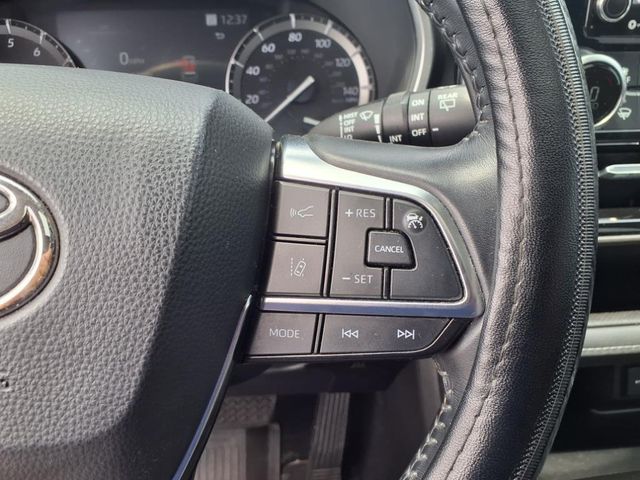 2021 Toyota Highlander XLE - Photo 22