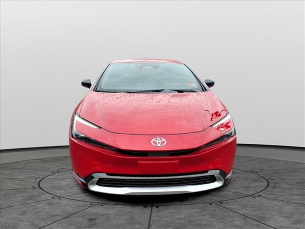 Used 2026 Toyota Prius Plug-In Hybrid XSE Hatchback