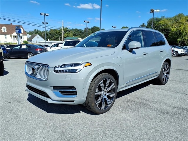 2024 Volvo XC90 Ultimate's photo