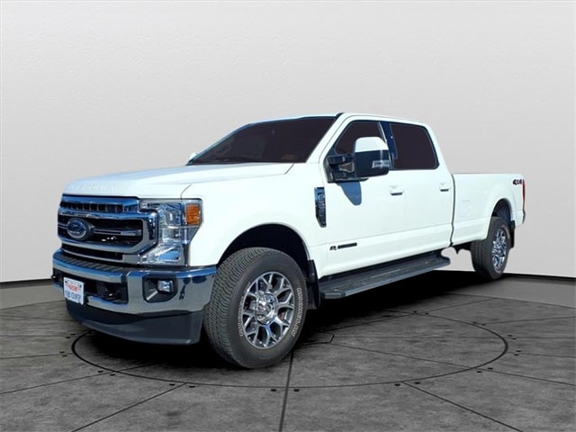 2022 Ford F-350 Super Duty Lariat's photo