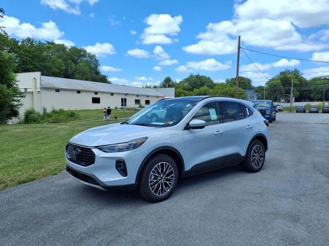 2025 Ford Escape Plug-in hybrid PHEV