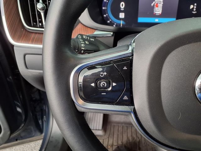 2023 Volvo XC60 Ultimate - Photo 22