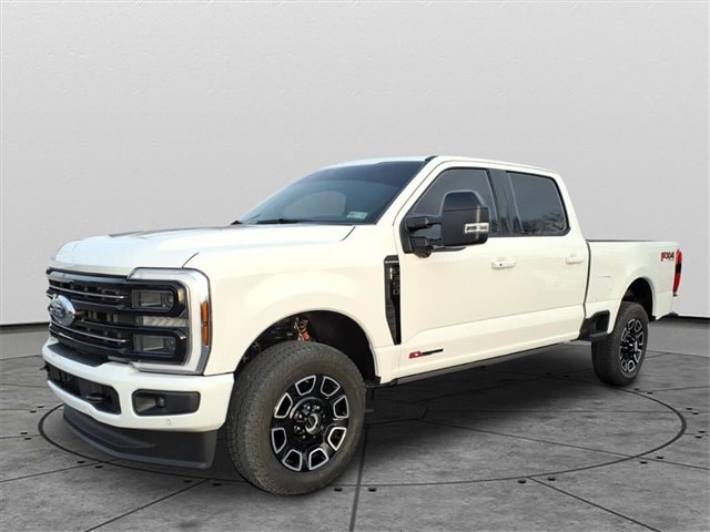 2025 Ford F-350 Super Duty Platinum