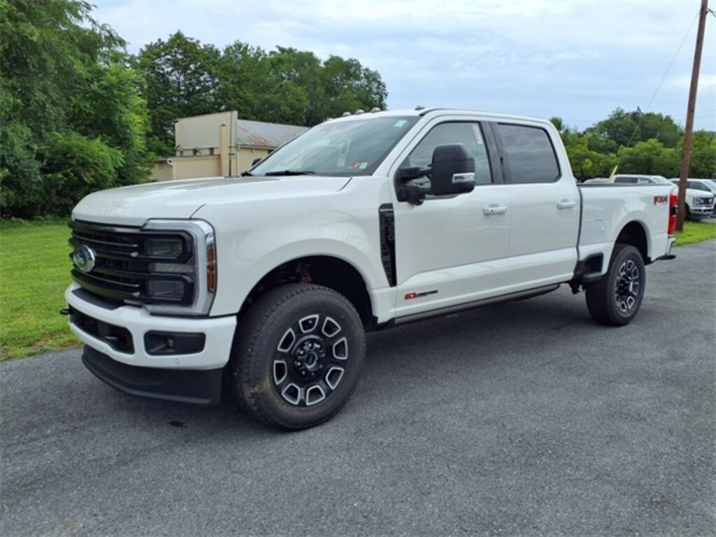 Used 2025 Ford F-350SD Platinum Truck