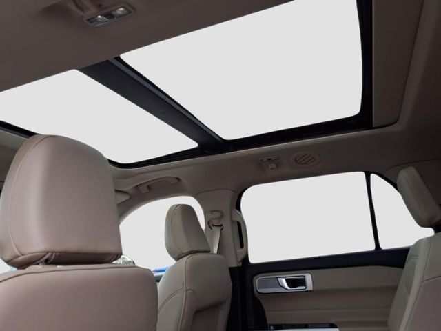 2022 Ford Explorer Limited - Photo 11