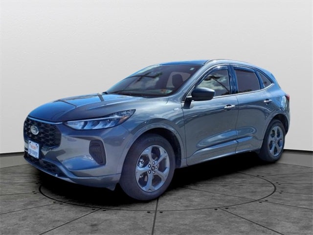 2023 Ford Escape ST-Line's photo