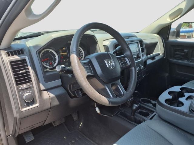 2018 RAM Ram 3500 Pickup Tradesman - Photo 12