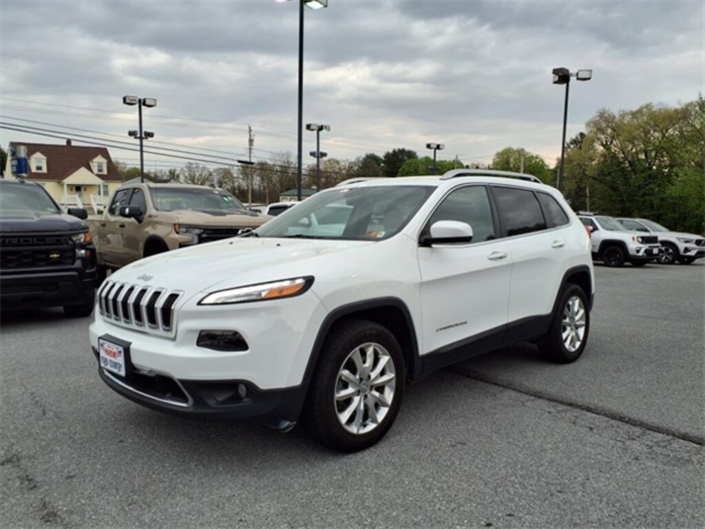 Used 2017 Jeep Cherokee Limited SUV