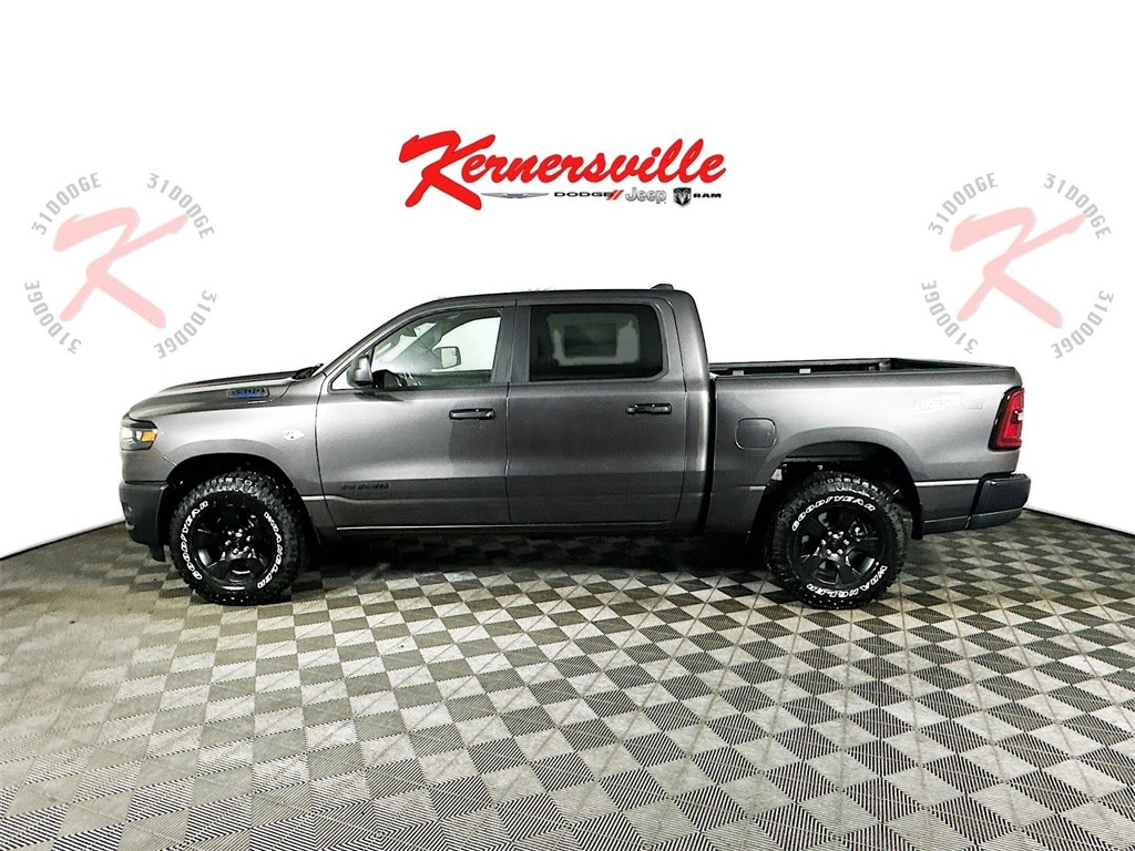 New 2026 Ram 1500 WARLOCK CREW CAB 4X4 5'7 BOX Pickup