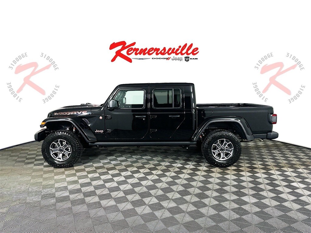 New 2026 Jeep Gladiator MOJAVE 4X4 Pickup