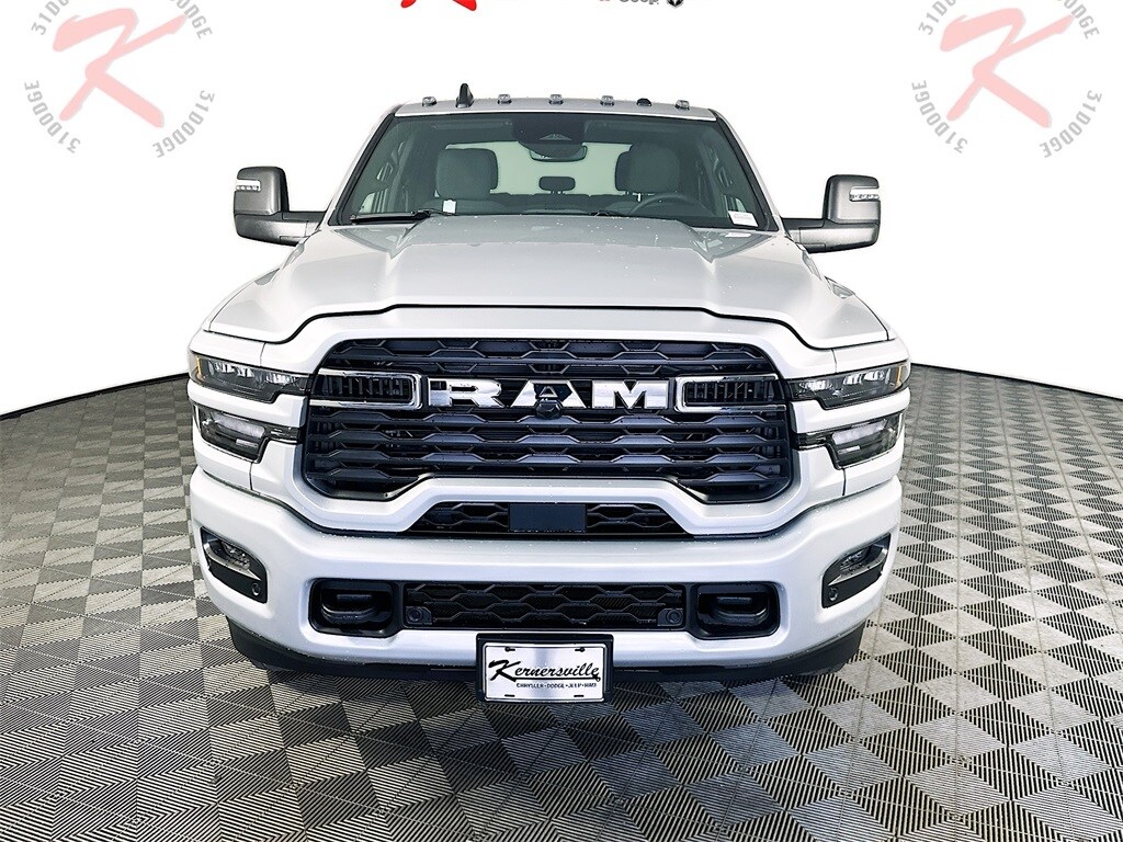 New 2026 Ram 2500 BIG HORN CREW CAB 4X4 6'4 BOX Pickup
