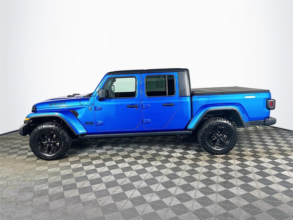 Used 2023 Jeep Gladiator Willys Truck Crew Cab