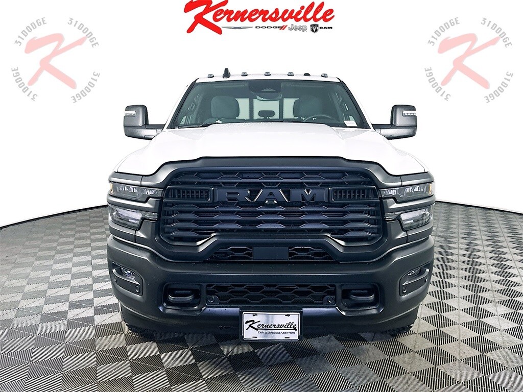 New 2026 Ram 2500 WARLOCK CREW CAB 4X4 6'4 BOX Pickup