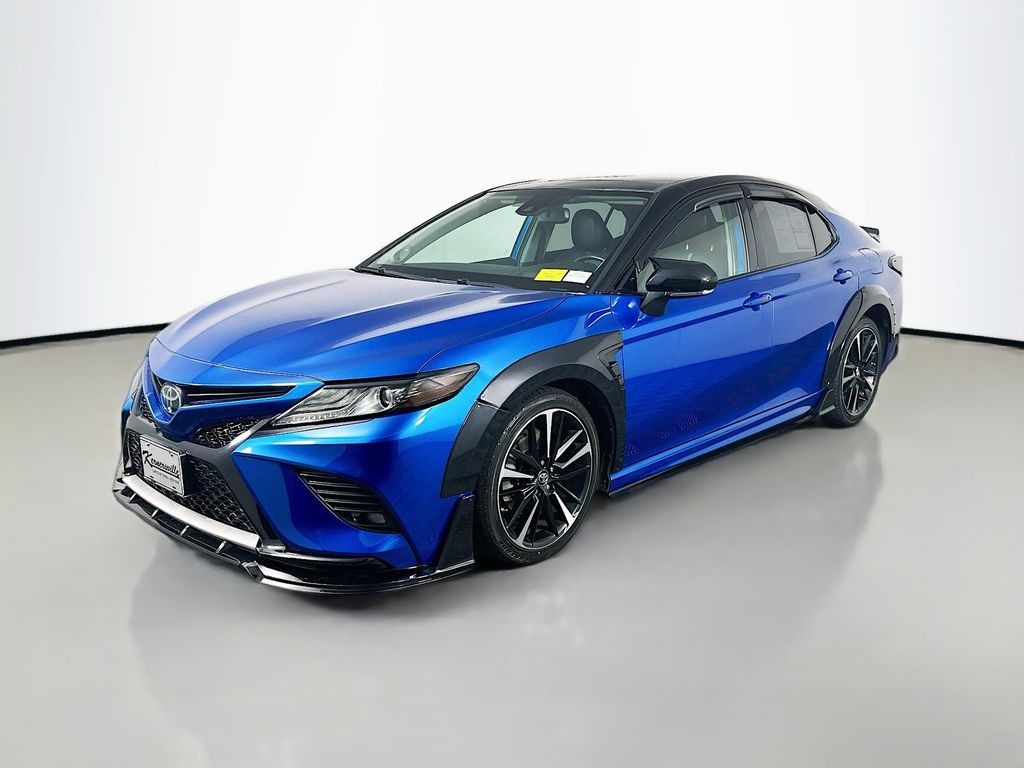 Used 2019 Toyota Camry XLE Sedan