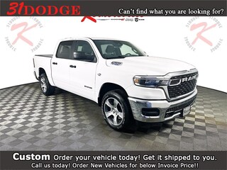 2026 Ram 1500 TRADESMAN CREW CAB 4X4 5'7 BOX Pickup