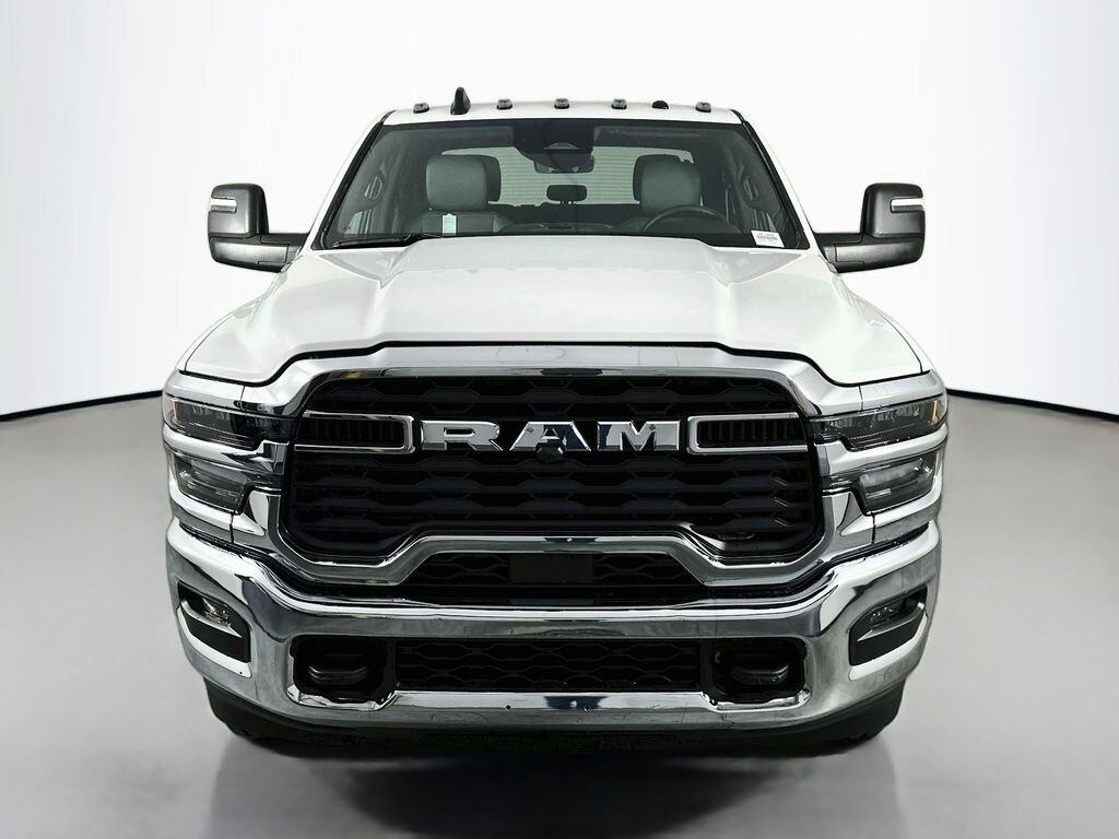 New 2026 Ram 2500 TRADESMAN CREW CAB 4X4 6'4 BOX Pickup