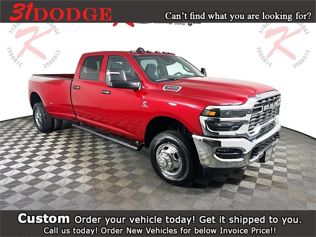 New 2026 Ram 3500 TRADESMAN CREW CAB 4X4 8' BOX Pickup