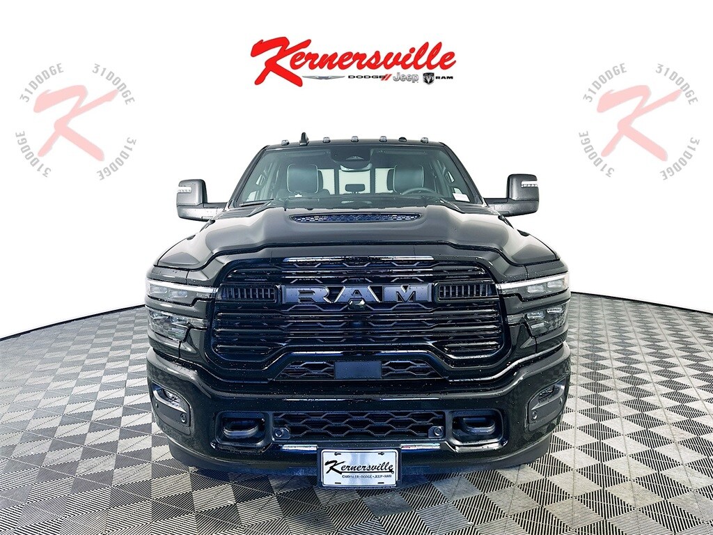 New 2026 Ram 3500 LARAMIE CREW CAB 4X4 6'4 BOX Pickup