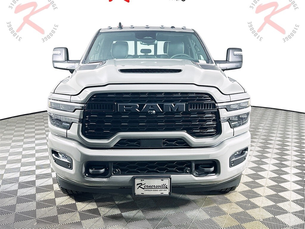 New 2026 Ram 2500 LIMITED CREW CAB 4X4 6'4 BOX Pickup
