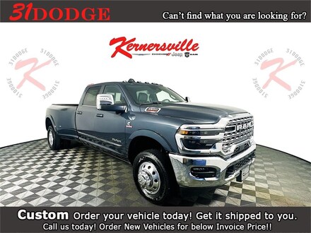 2026 Ram 3500 LIMITED CREW CAB 4X4 8' BOX Pickup