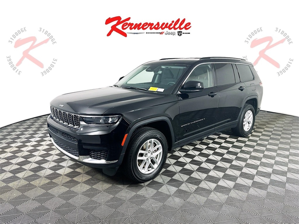 Used 2023 Jeep Grand Cherokee L Laredo SUV