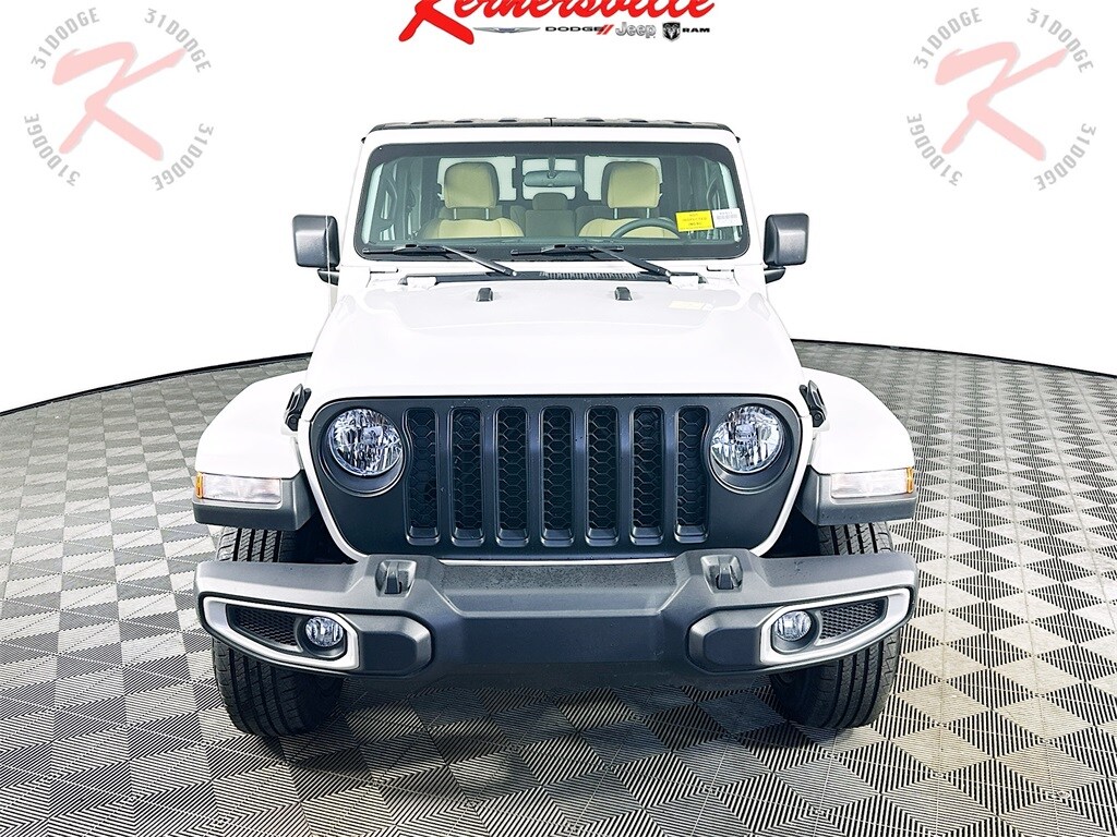 Used 2023 Jeep Gladiator Sport Truck Crew Cab