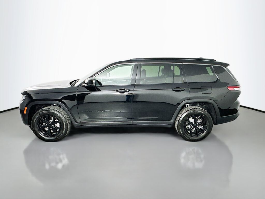 New 2026 Jeep Grand Cherokee L LAREDO ALTITUDE 4X2 Sport Utility