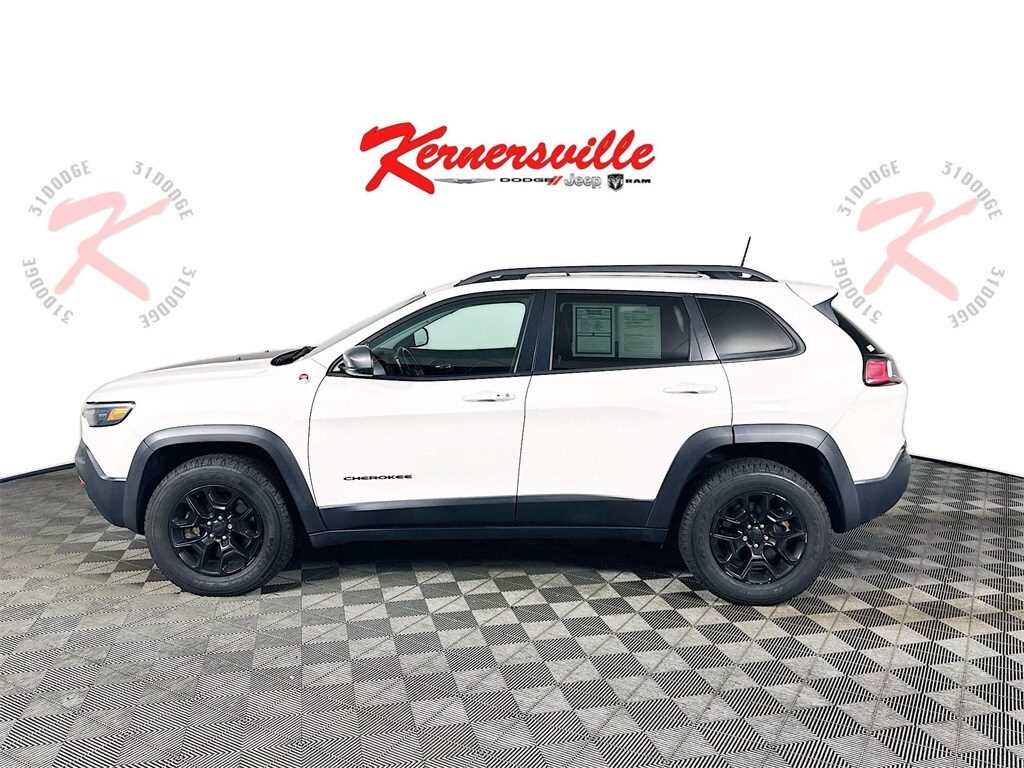 Used 2019 Jeep Cherokee Trailhawk SUV