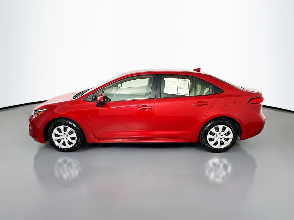 Used 2021 Toyota Corolla LE Sedan