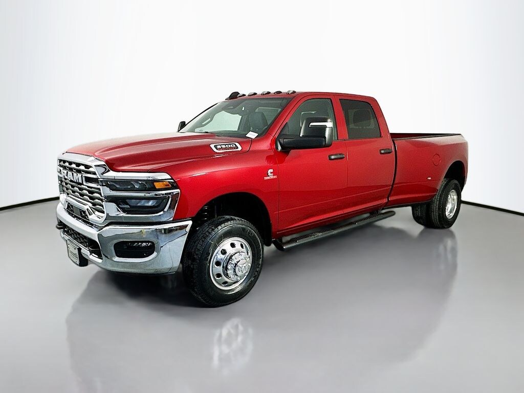 New 2026 Ram 3500 TRADESMAN CREW CAB 4X4 8' BOX Pickup
