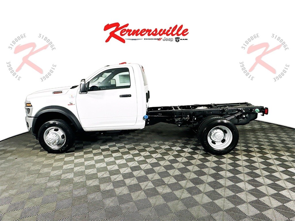 New 2025 Ram 5500 Chassis Cab 5500 TRADESMAN CHASSIS REGULAR CAB 4X4 60' CA Pickup