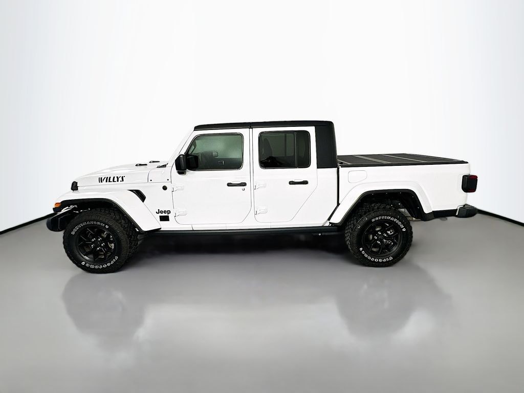 Used 2024 Jeep Gladiator Willys Crew Cab