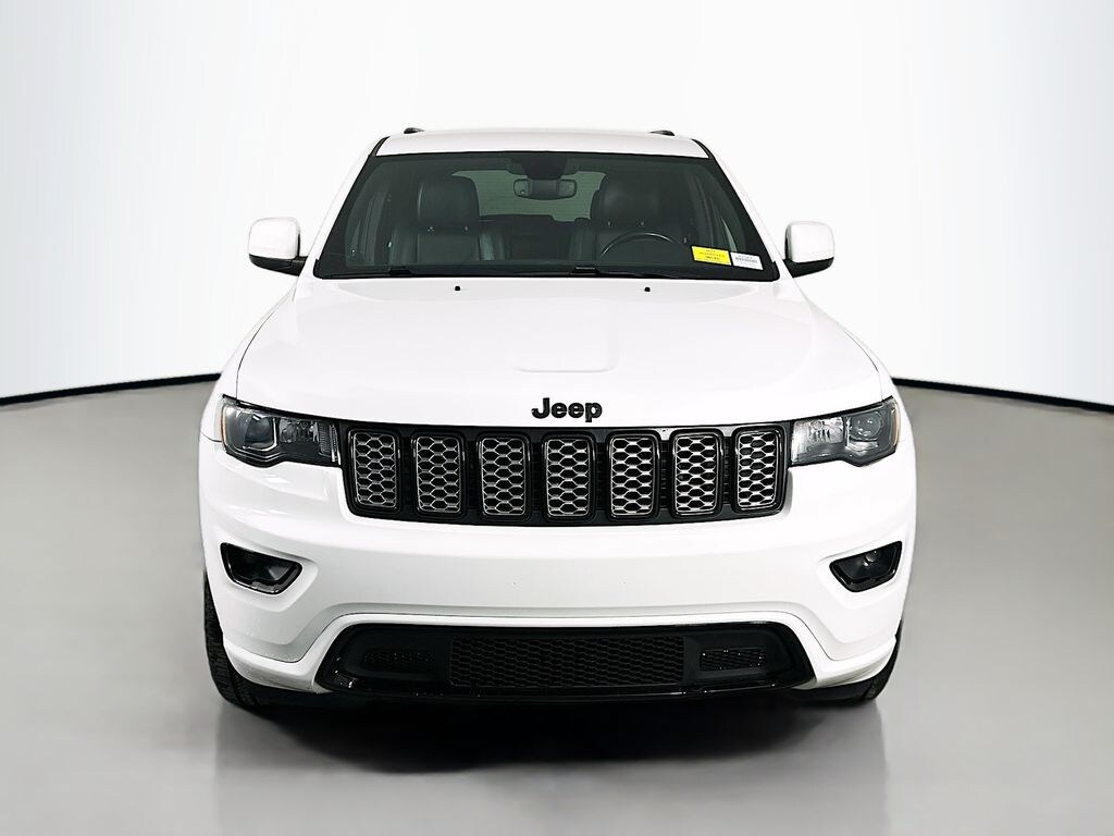 Used 2019 Jeep Grand Cherokee Altitude SUV