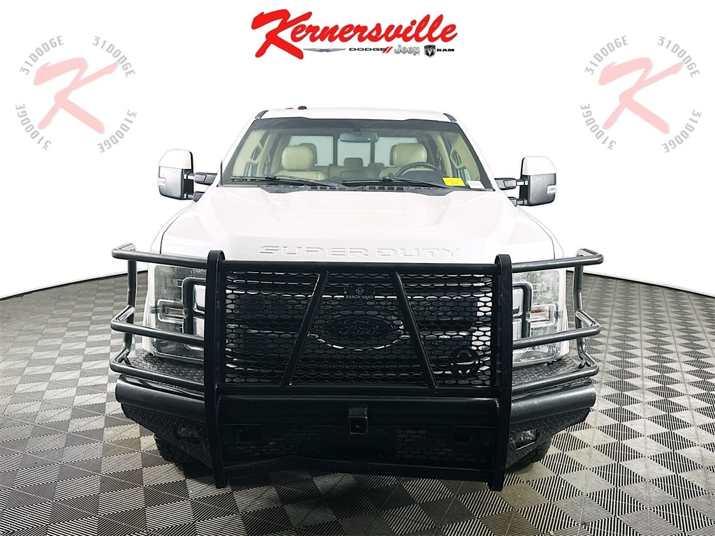 Used 2017 Ford F-250SD Lariat Truck Crew Cab