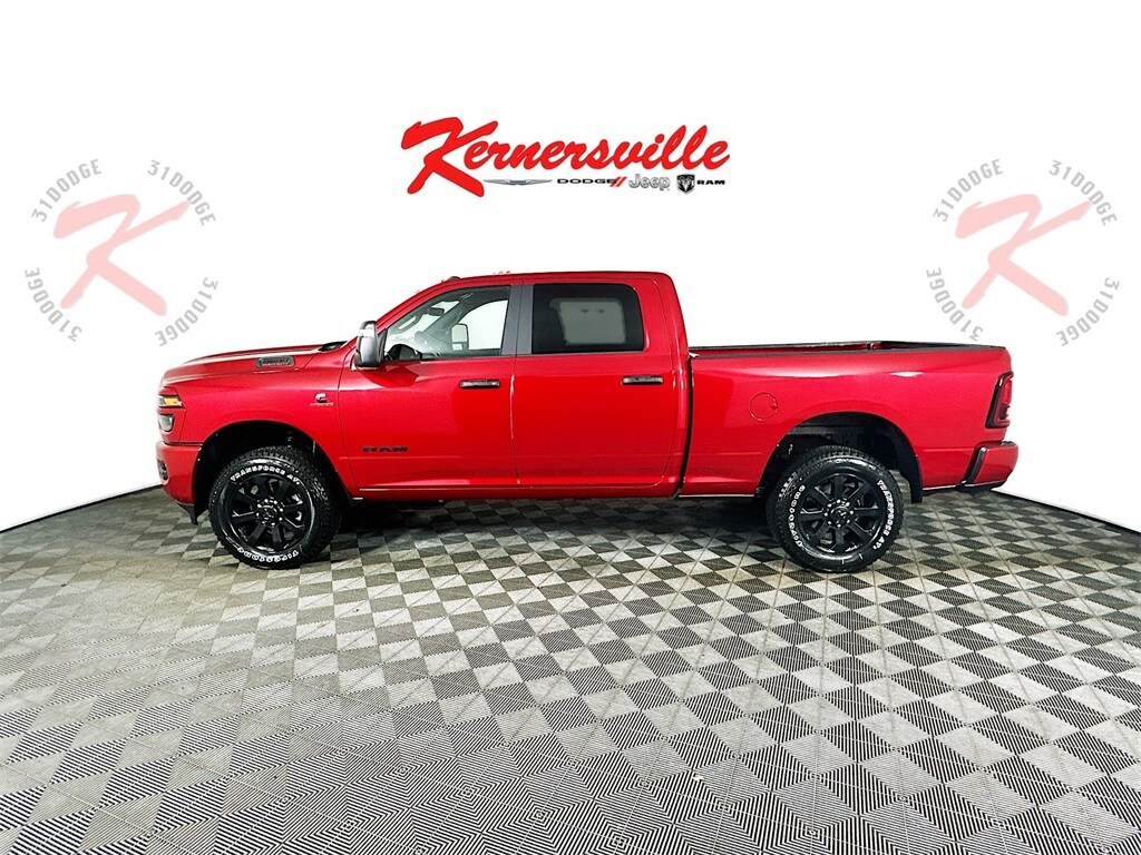 New 2026 Ram 3500 BIG HORN CREW CAB 4X4 6'4 BOX Pickup