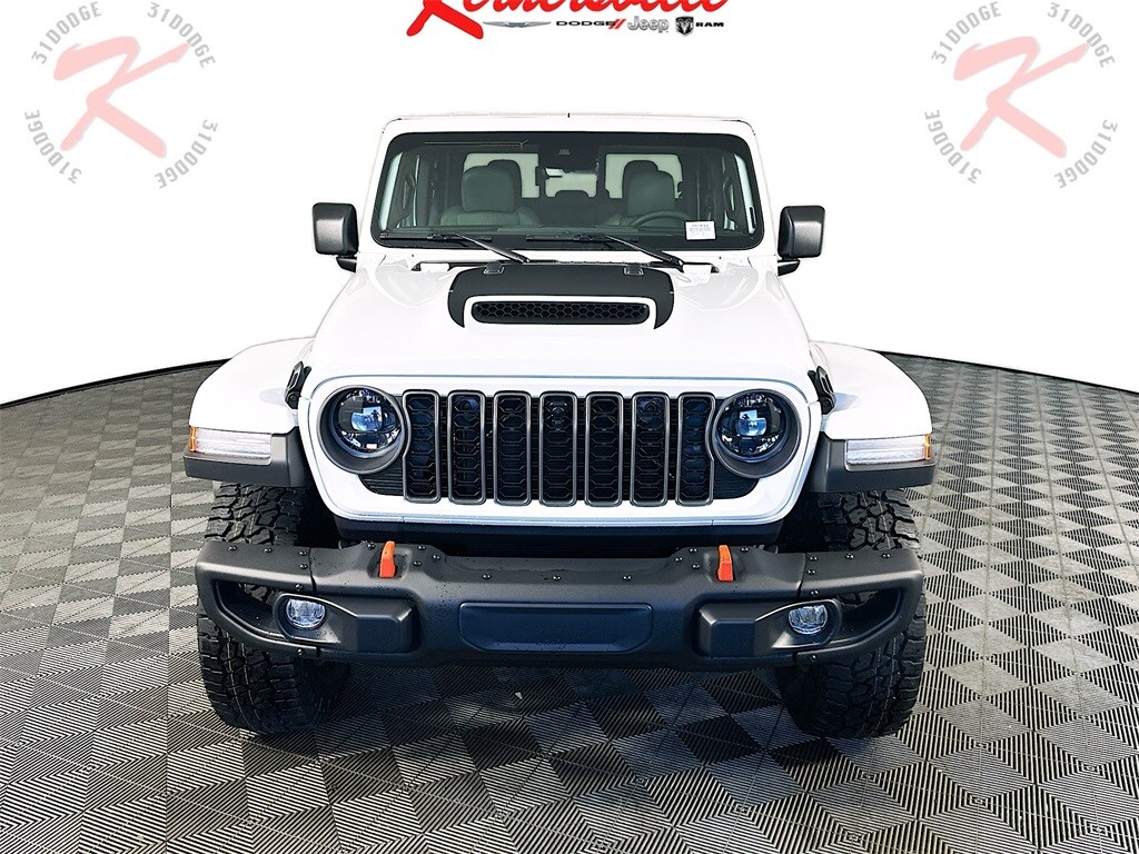 New 2025 Jeep Gladiator MOJAVE X 4X4 Pickup