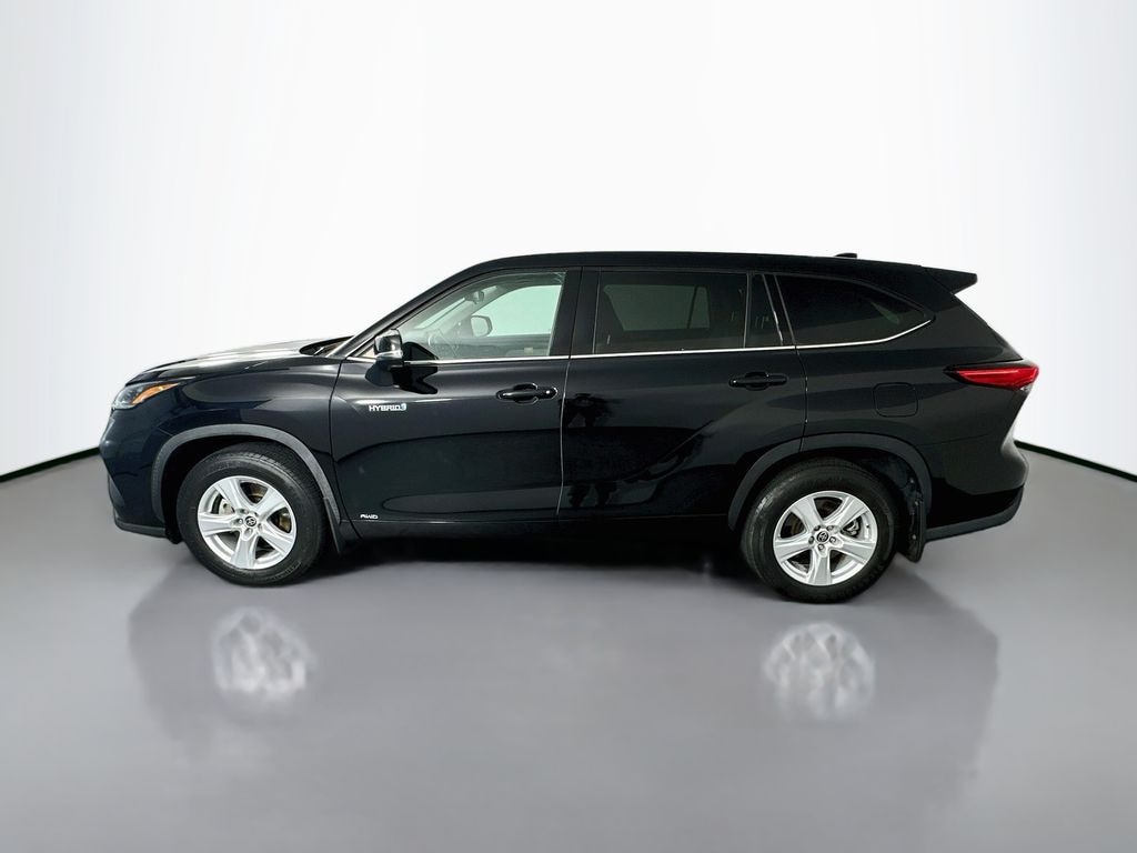 Used 2020 Toyota Highlander Hybrid LE SUV