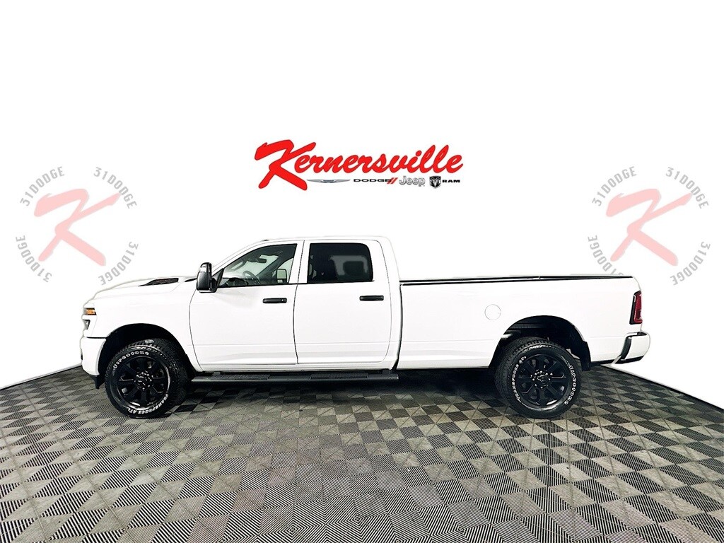 New 2026 Ram 2500 BLACK EXPRESS CREW CAB 4X4 8' BOX Pickup