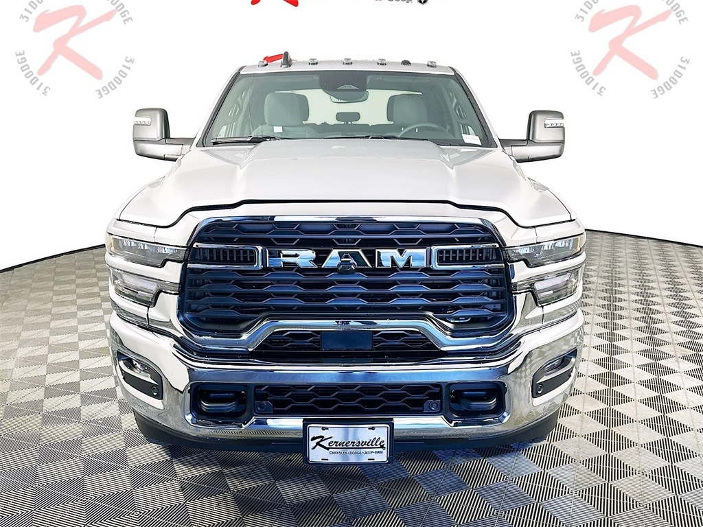New 2026 Ram 3500 BIG HORN CREW CAB 4X4 8' BOX Pickup