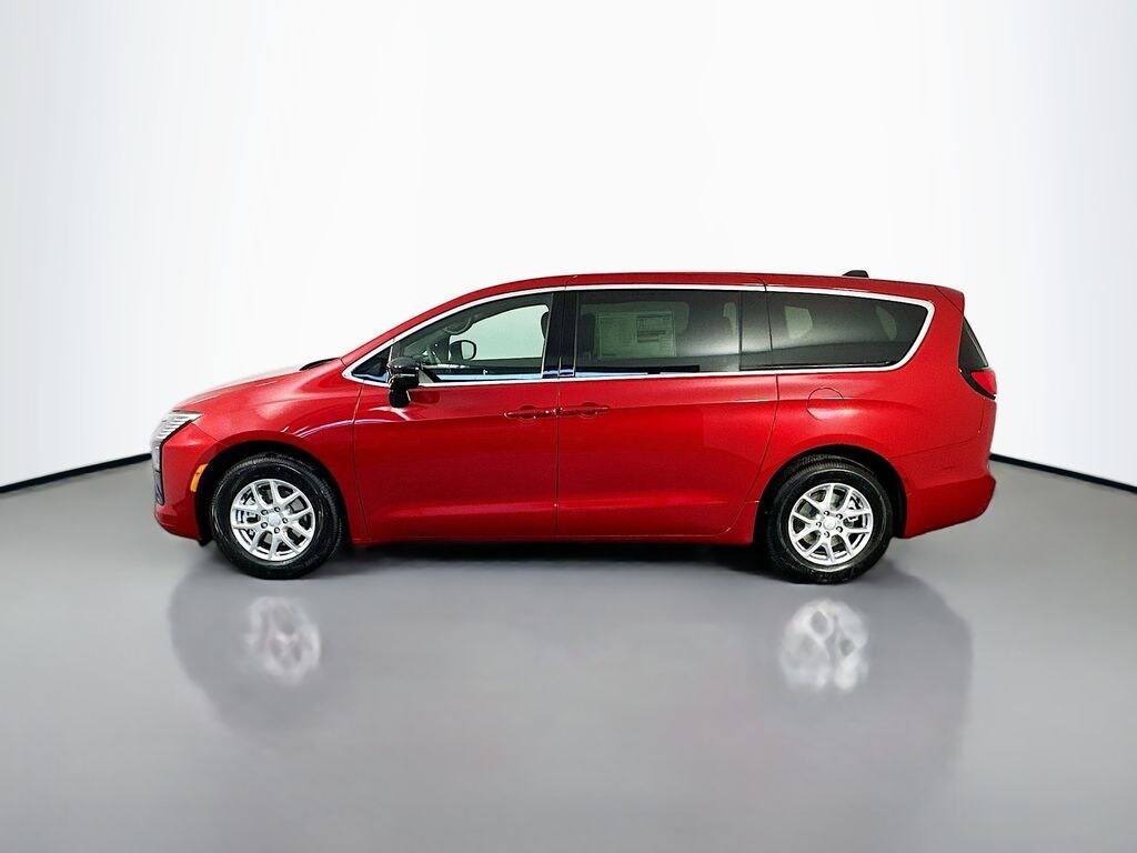 New 2027 Chrysler Pacifica SELECT Passenger Van