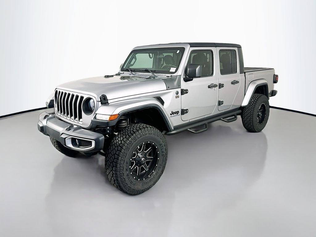 Used 2020 Jeep Gladiator Overland Truck Crew Cab