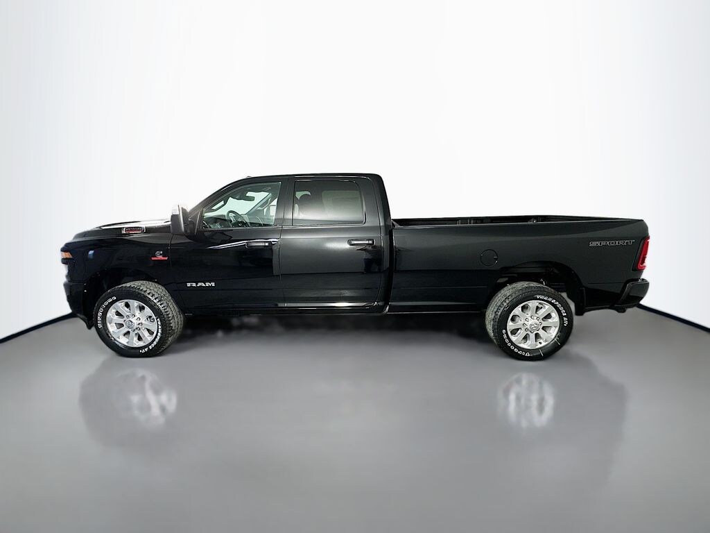 New 2026 Ram 2500 BIG HORN CREW CAB 4X4 8' BOX Pickup
